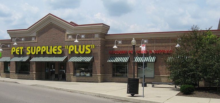 Pet Supplies Plus تستحوذ على بعض متاجر Pet Valu
