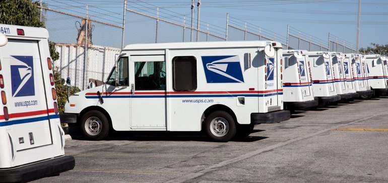USPS تواجه حجمًا "تاريخيًا" من الحزم