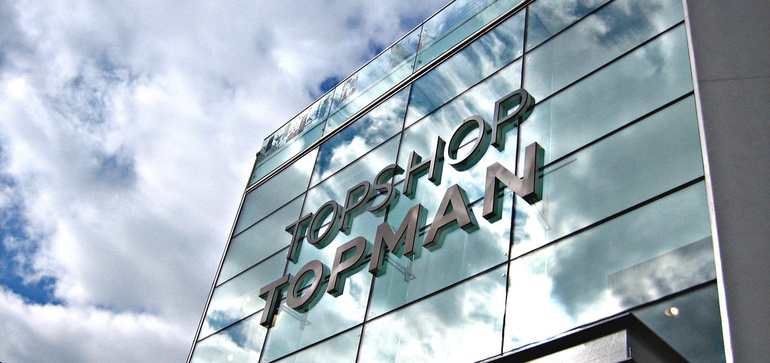 بحثًا عن اهتمام Gen Z ، تستحوذ Nordstrom على حصة أقلية في Topshop