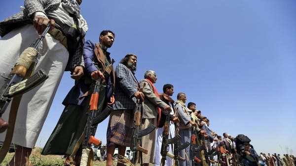 بينهم محكومين بالإعدام.. السجناء وقود الحوثي للحرب