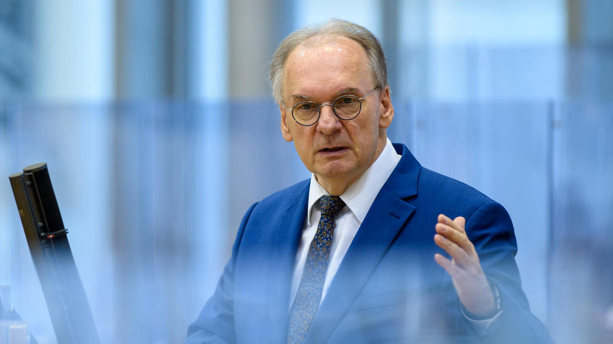 Reiner Haseloff kritisiert ARD und ZDF