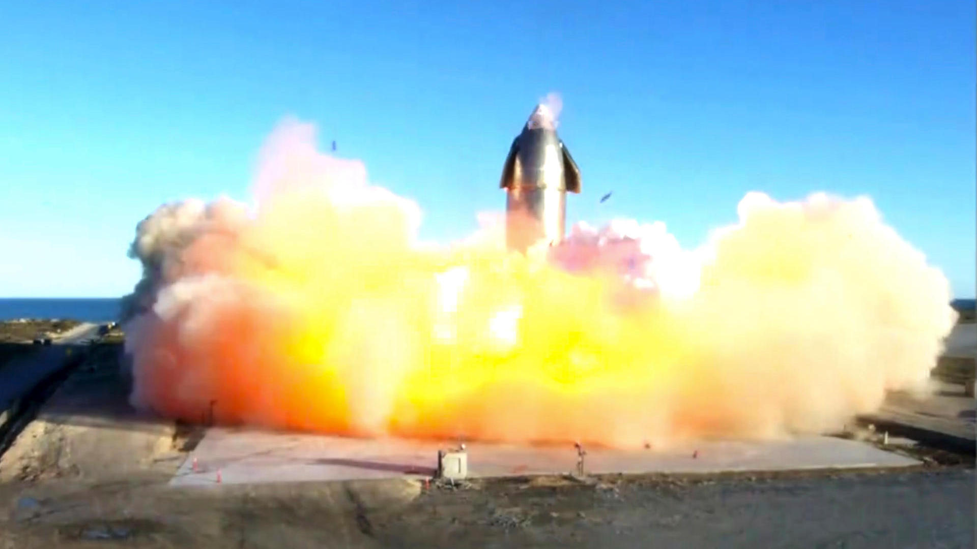 SpaceX-Rakete nach Testflug bei Landung explodiert
