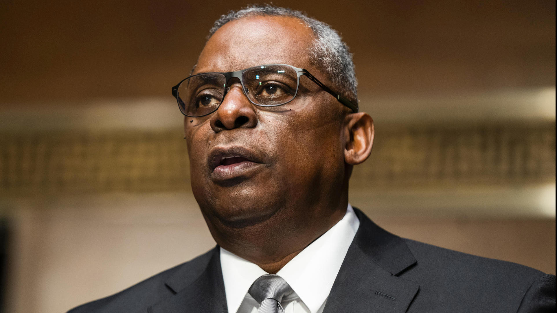 US-Senat bestätigt ersten schwarzen Verteidigungsminister