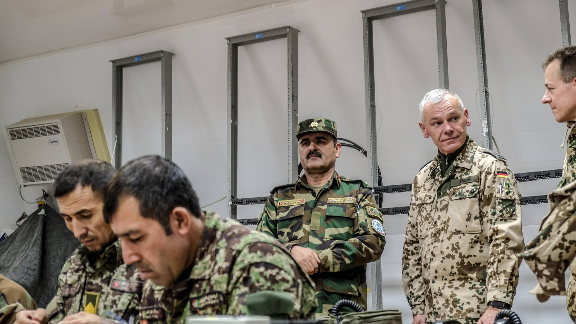Debatte Um Afghanische Ortskräfte Bundesregierung Sieht Keine Rechtliche Verpflichtung - z91rxa6