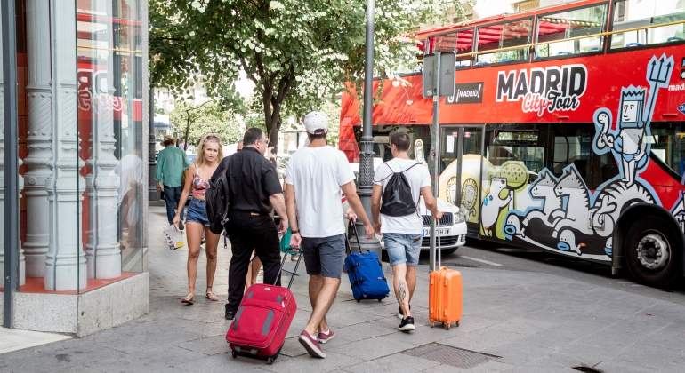Las viviendas turísticas e impulsar un modelo sostenible centran las propuestas políticas en campaña