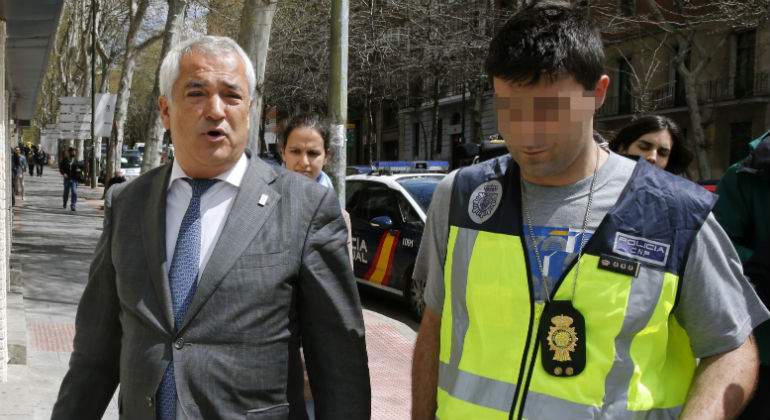 Luis Pineda (Ausbanc) saldrá en libertad en las próximas horas tras pagar una fianza de 200.000 euros