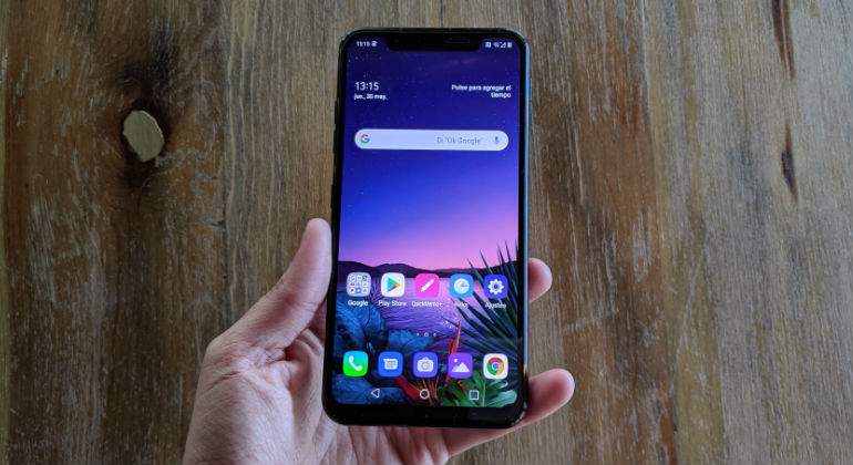 De un gama alta con 5G y doble pantalla, a un competitivo gama media: así son los nuevos smartphones de LG