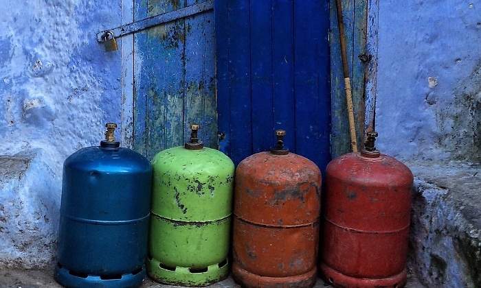La OCU advierte de diferencias de hasta un 130% en el precio de las bombonas de butano