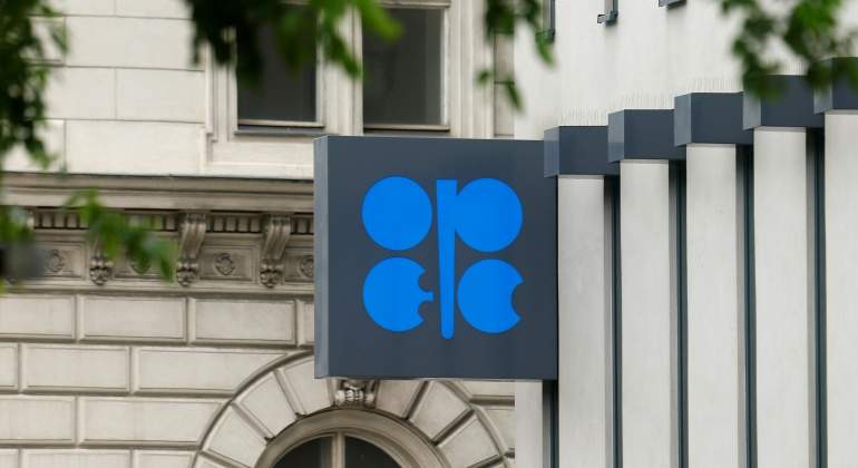 El ministro de Petróleo de Irán asegura que la OPEP está al borde del colapso