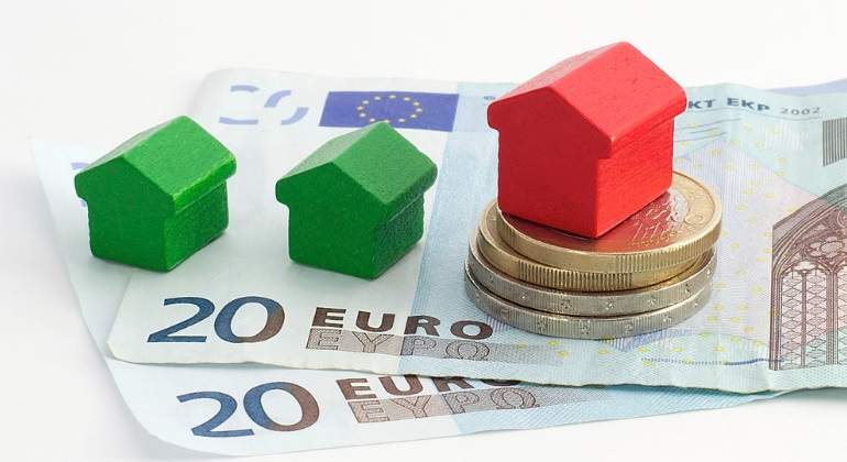 La compraventa de viviendas sube un 6,8% en marzo y encadena dos meses de alzas