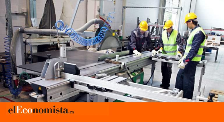 Un peón del sector metalúrgico de Navarra cobra por hora casi un 21% más que un ingeniero de Lleida