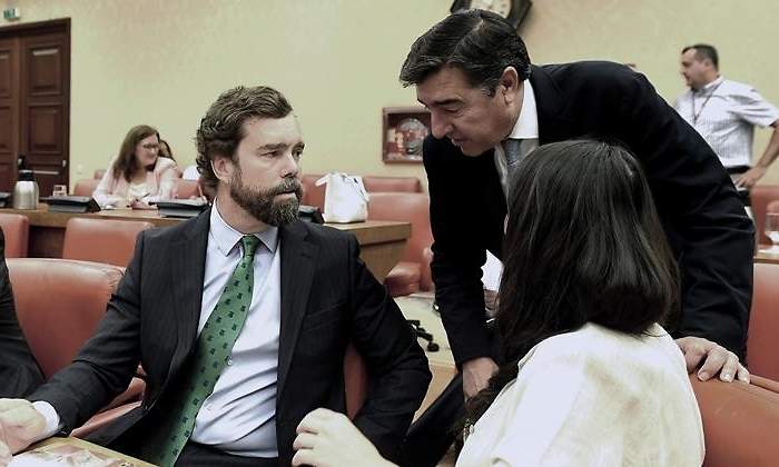 PP y Ciudadanos permiten a Vox estar en las Mesas de las comisiones del Congreso