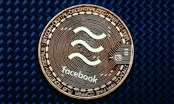 El cofundador de Facebook alerta de que la criptodivisa Libra dará poder a manos equivocadas