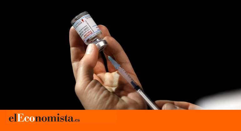 Moderna asegura que su vacuna protege contra las variantes británica y sudafricana del coronavirus