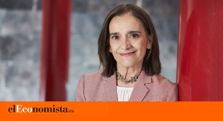 María Valcarce (Fitur): ''Hay que proteger y ayudar a la industria turística española''