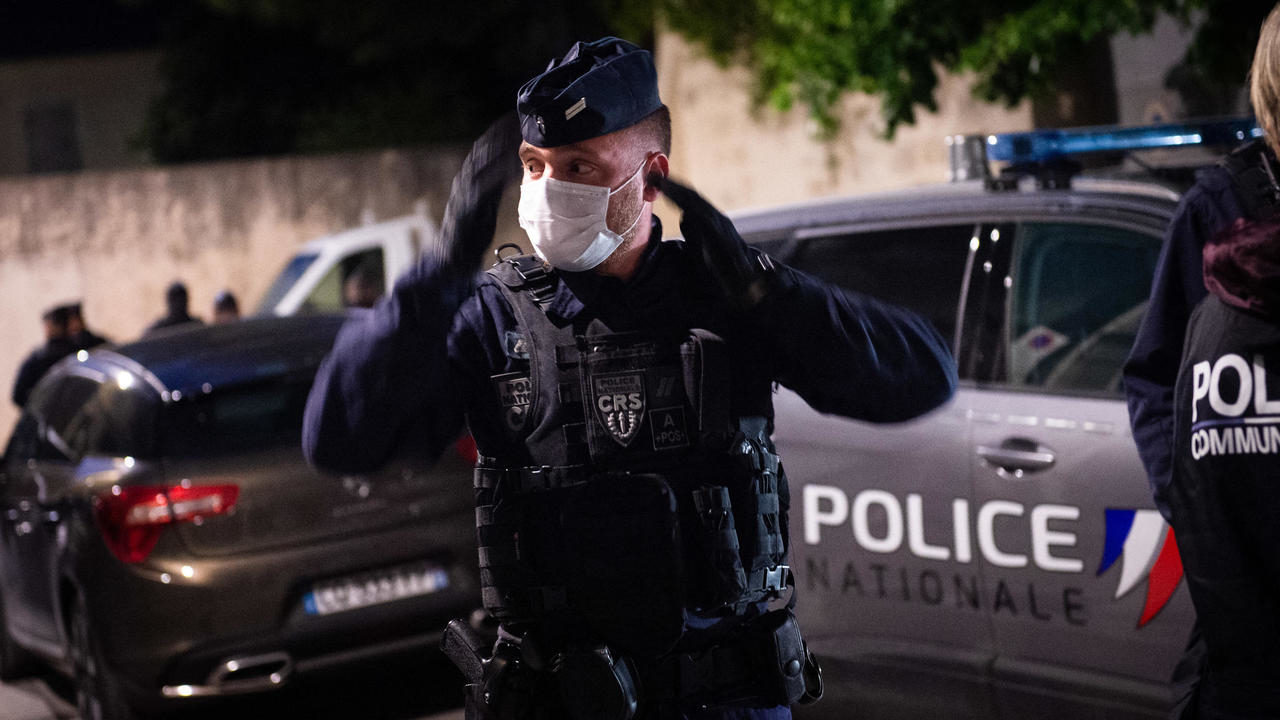 Un policier tué lors d'une opération anti-drogue à Avignon, le suspect en fuite