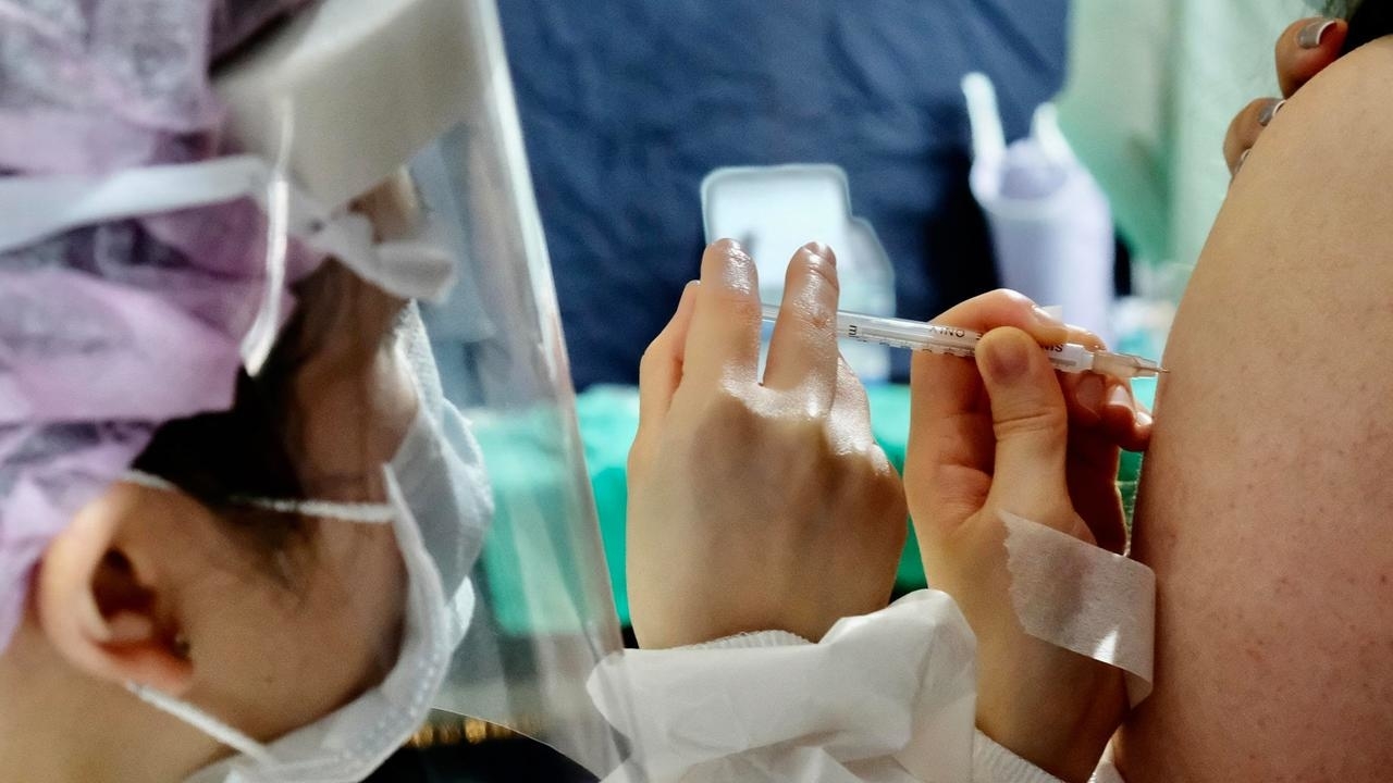 vers une vaccination obligatoire des soignants en France