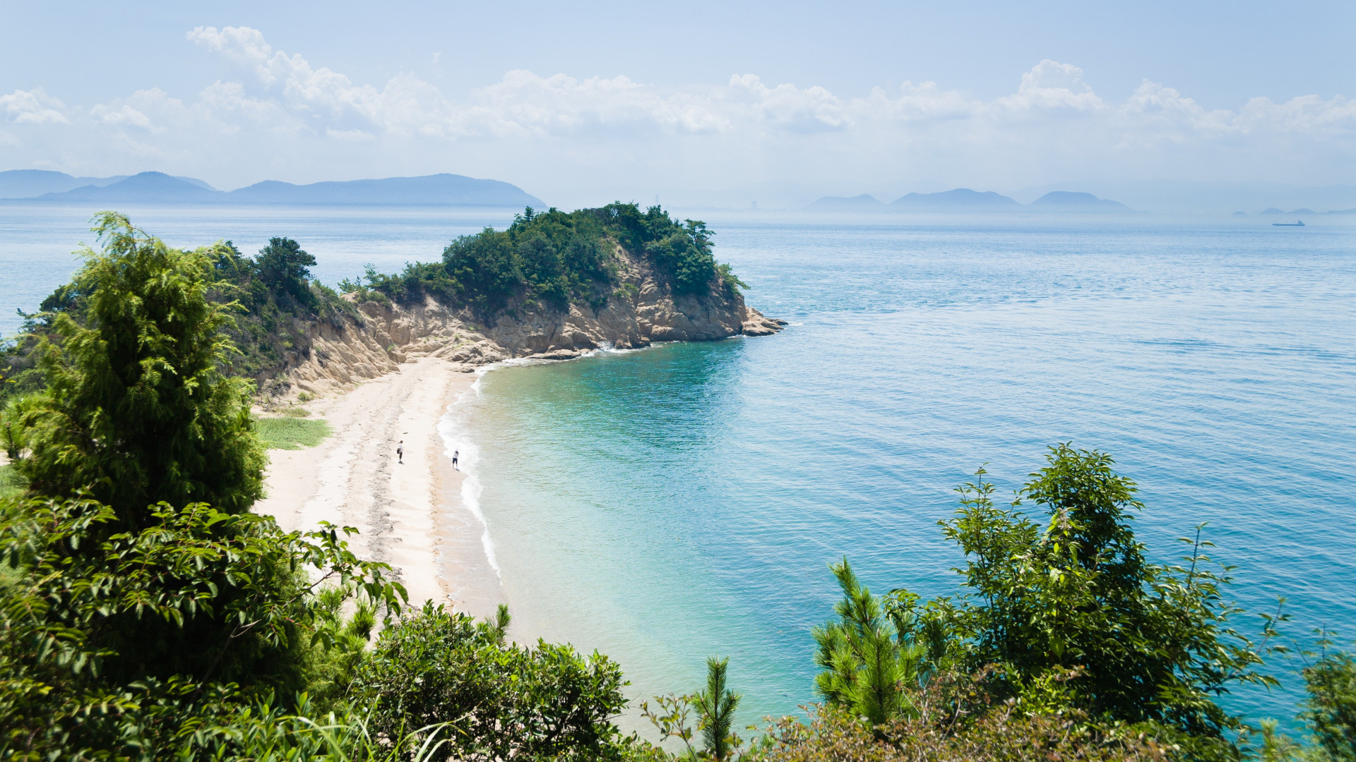 Szeretnél nyaralni, de elkerülnéd a tömeget? Itt van 7 gyönyörű úti cél