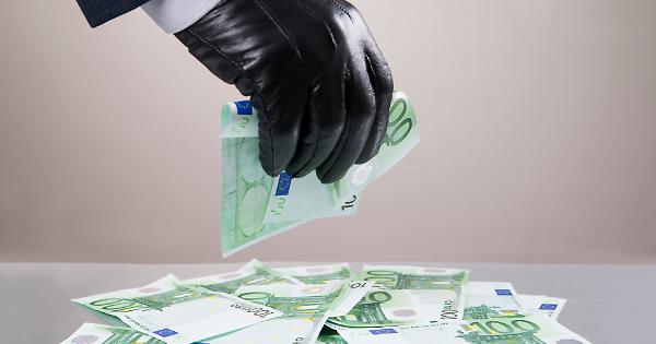 Pensioni, il piano Pd per tagliare Quota 100: le mani sugli assegni, chi dovrà restare a lavoro