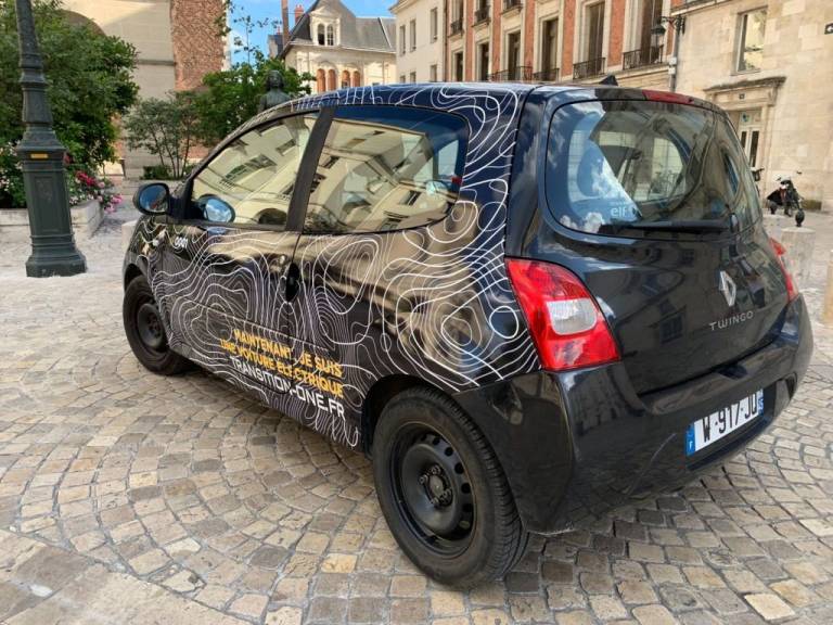 Una startup francese trasforma le auto in elettriche per 9.000 dollari