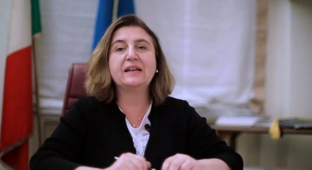 Nunzia Catalfo, madrina del reddito di cittadinanza neo ministro del Lavoro