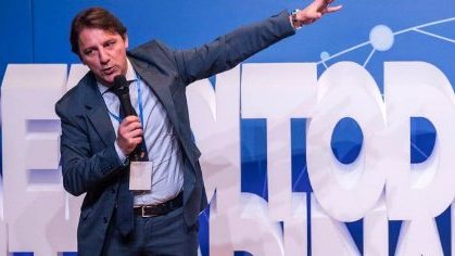 sospensione per contratti brevi, il piano di Tridico
