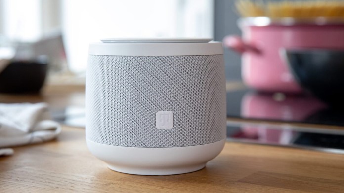 Deutsche Telekom porta sul mercato Magenta, il primo smart speaker europeo