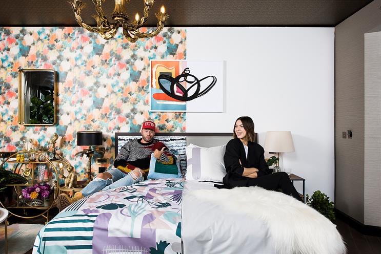 Hotels.com fa convivere in un’unica stanza massimalismo e minimalismo