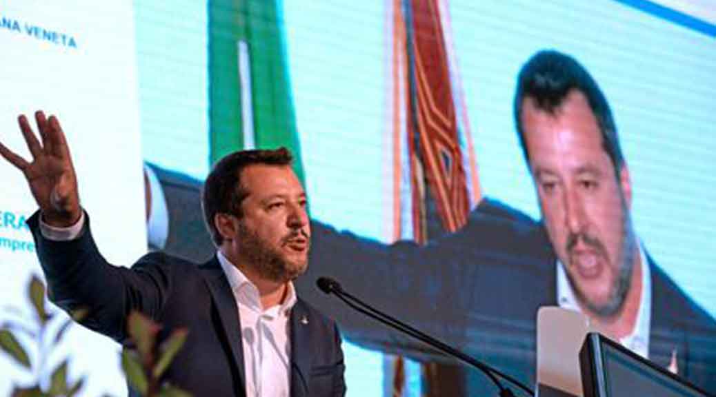 Pensioni Quota 100, Salvini: 'Se il governo proverà a cancellarla per tornare alla Fornero dovrà passare sui nostri corpi'