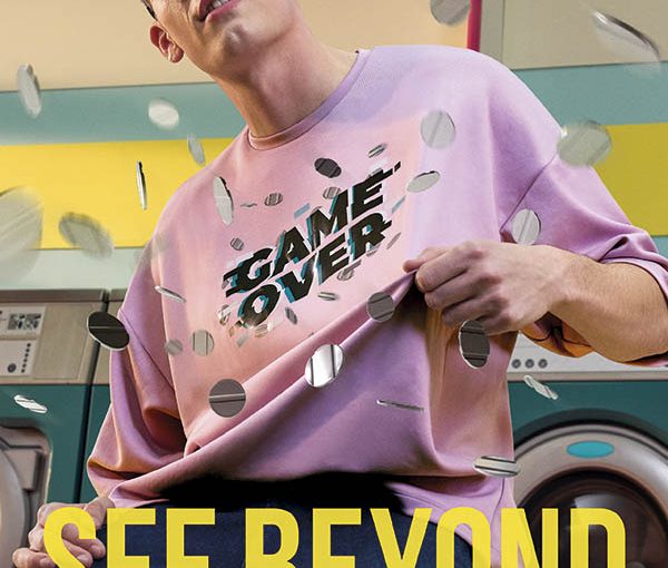 Polaroid Eyewear lancia la nuova collezione con campagna di Grey