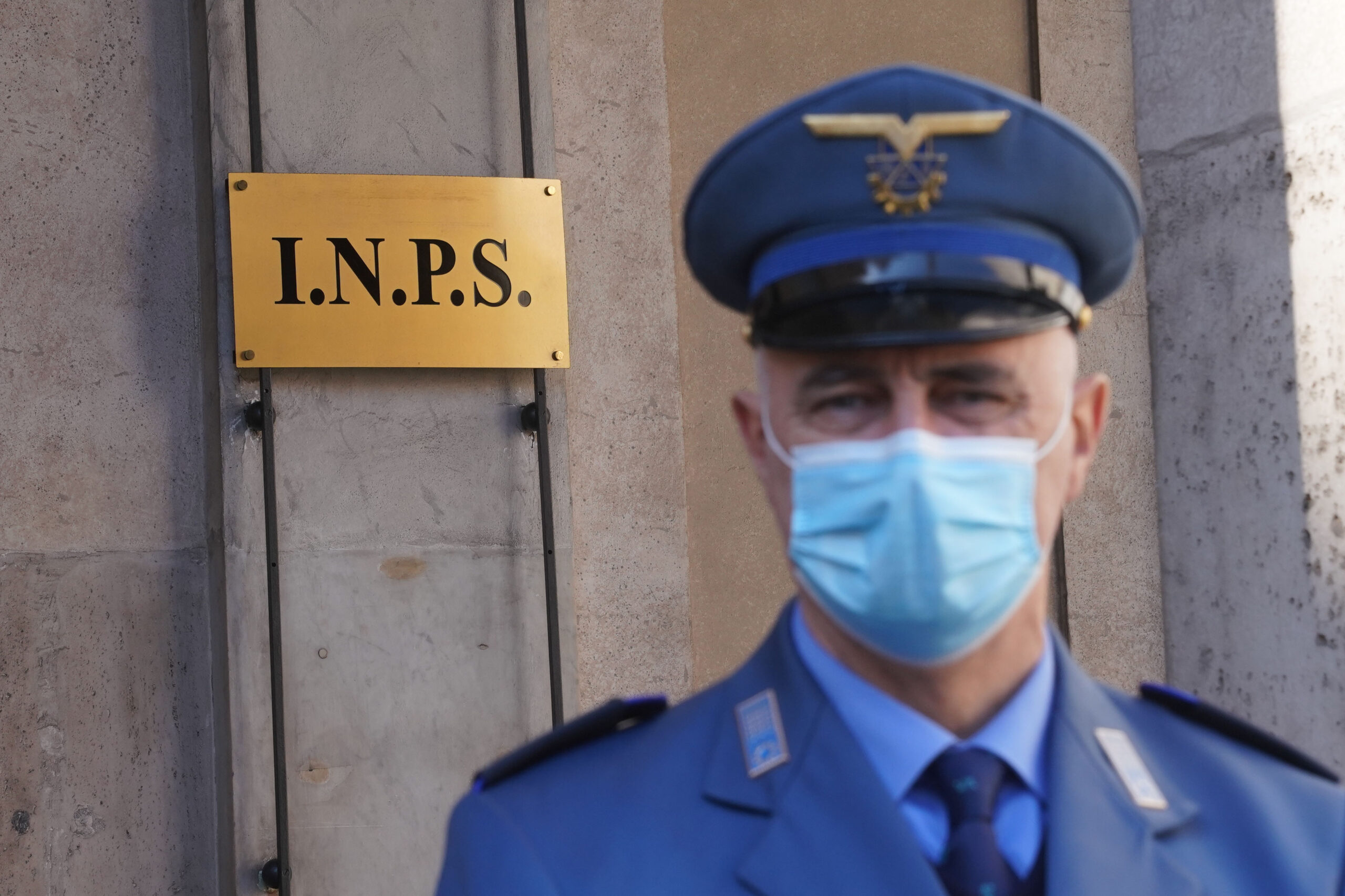 Chi vorrà andare in pensione INPS a 63 anni nel 2021 potrà farlo in questa maniera
