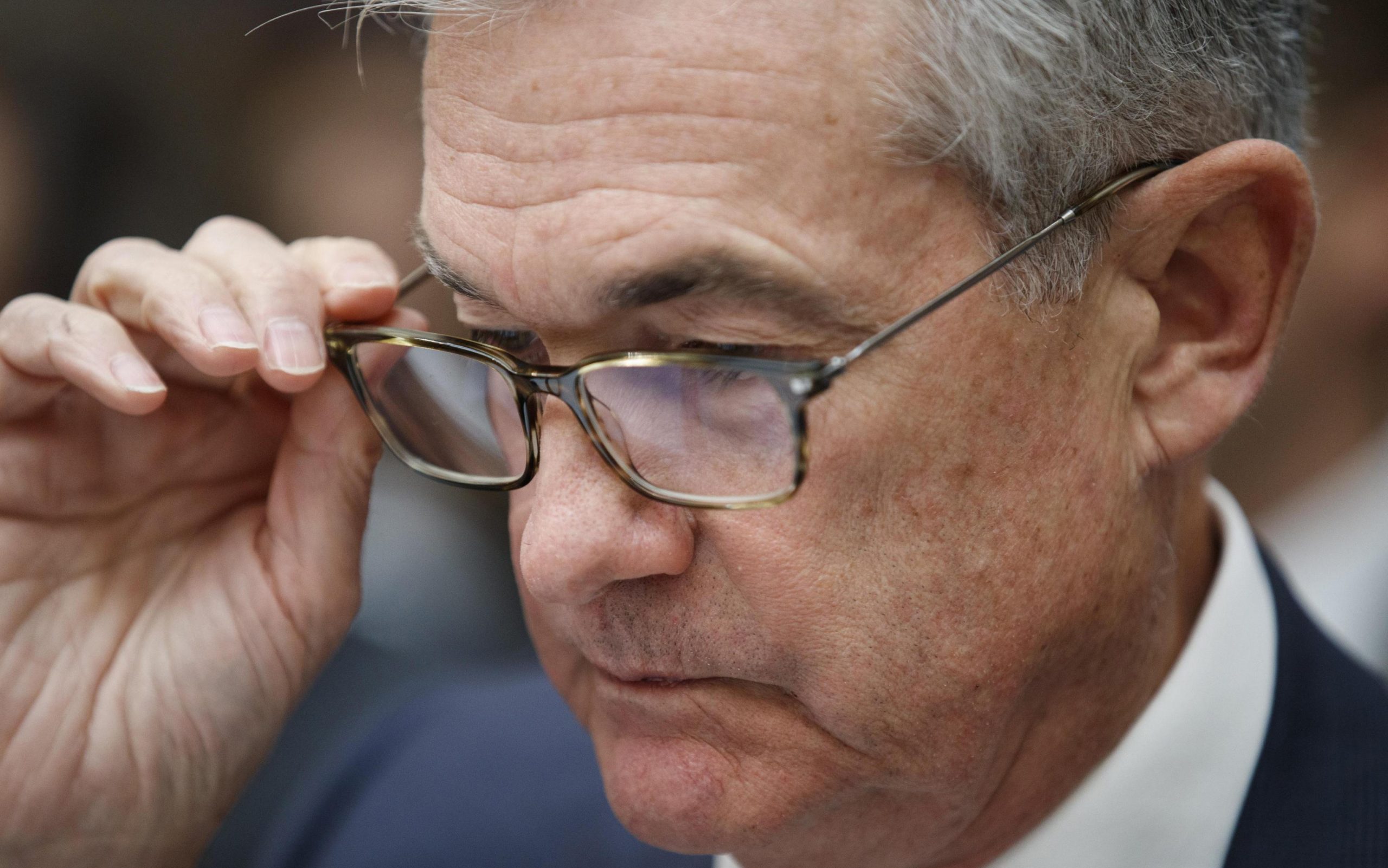 Rosso a Wall Street. Powell: “Mi aspetto aumento inflazione”
