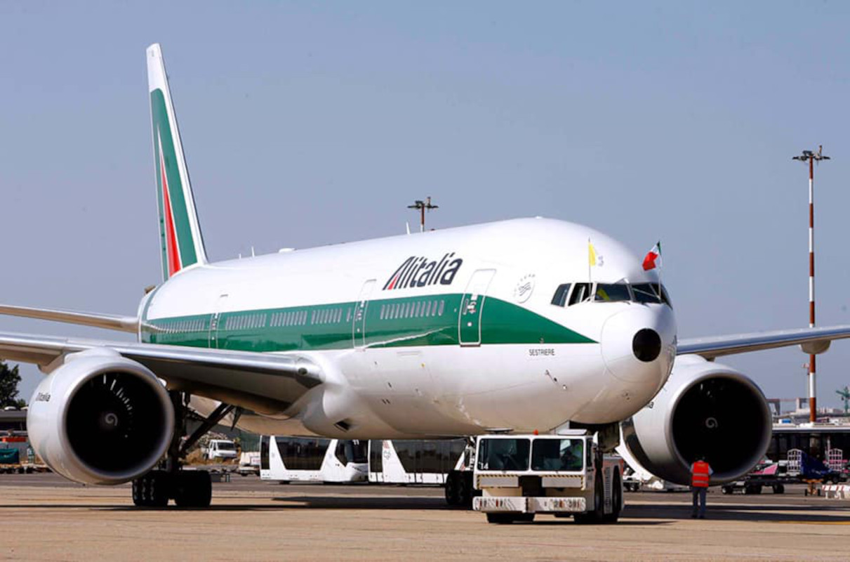 Alitalia, Cdm vota a favore dello sblocco delle risorse per il pagamento degli stipendi di aprile