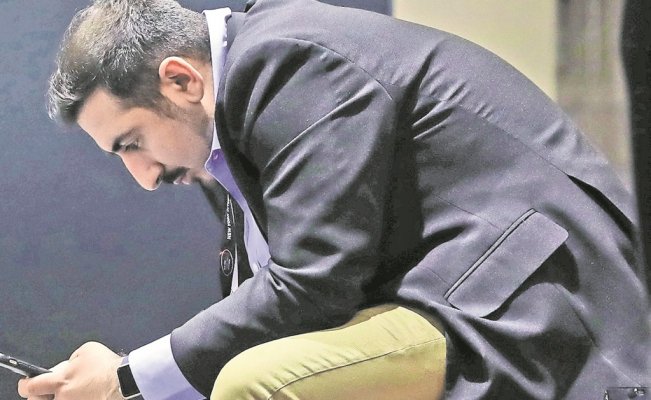 Usuarios gastan más en celular con plan de renta