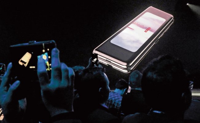 Samsung: hay pocas fallas en modelo plegable