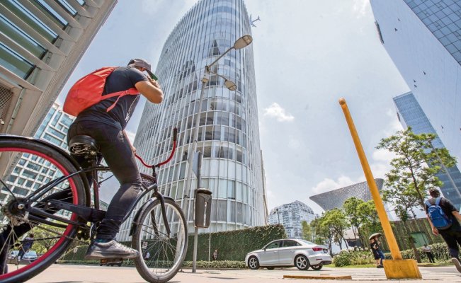 Renta de oficinas en CDMX cae al inicio de año