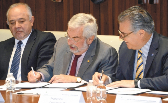 IP pide al gobierno “corregir el camino”