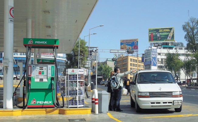 SHCP quita estímulo a gasolina Premium