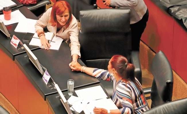 Congreso da entrada a ratificación de Herrera