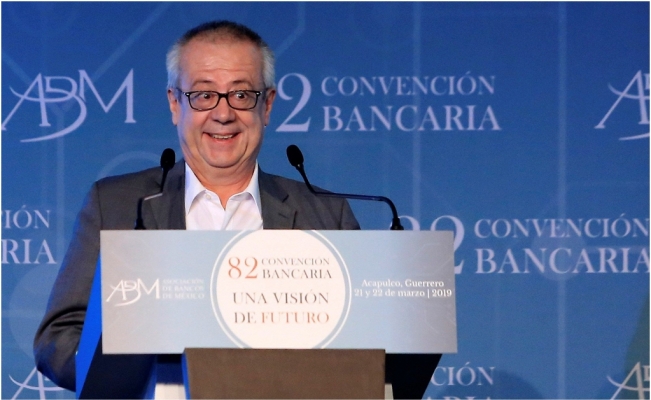 Carlos Urzúa, profesor titular del Tecnológico de Monterrey