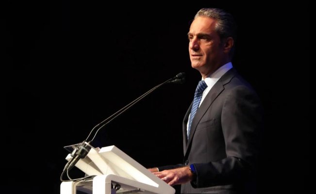 América Móvil reafirma compromiso de invertir y trabajar por México: Slim Domit