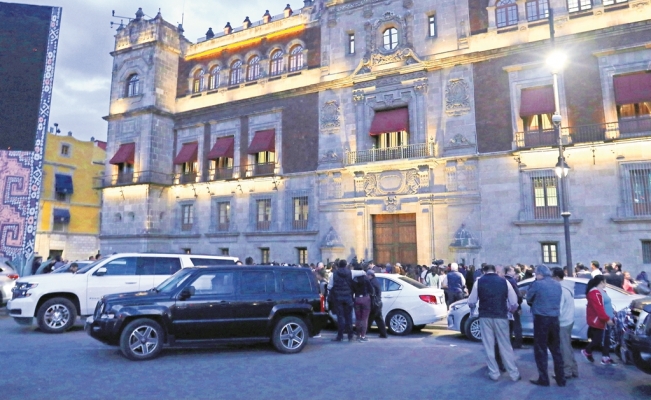 Autos para oficial