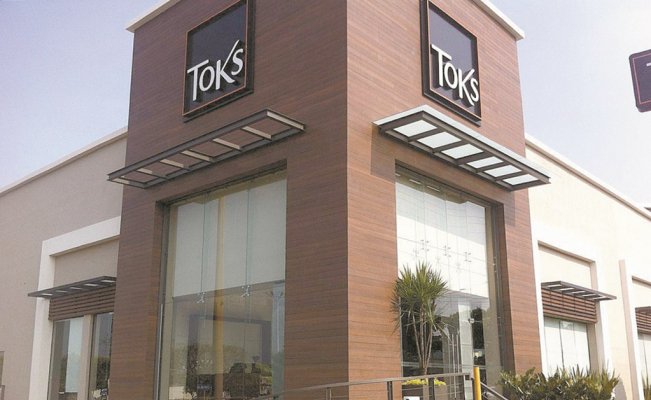Toks refuerza apoyo a pequeñas comunidades