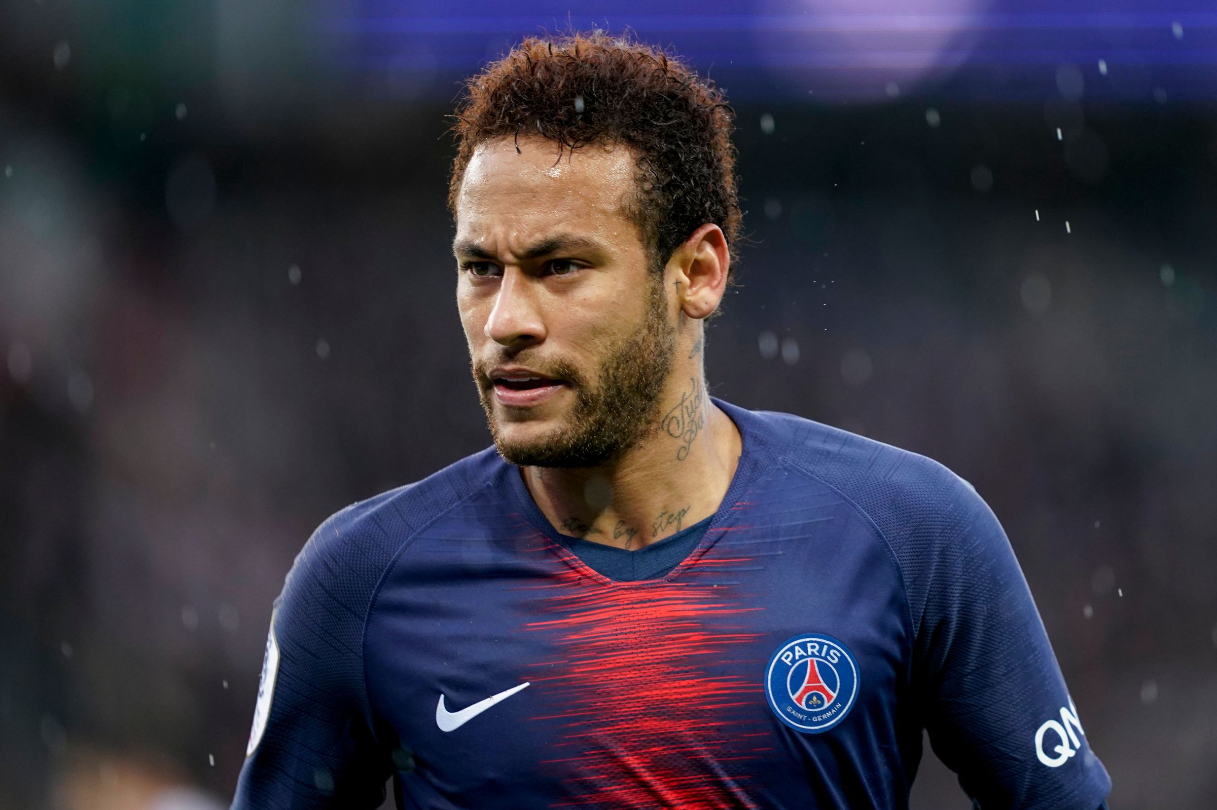 "NEYMAR" na odzieży i butach. Słynny Brazylijczyk wygrał proces