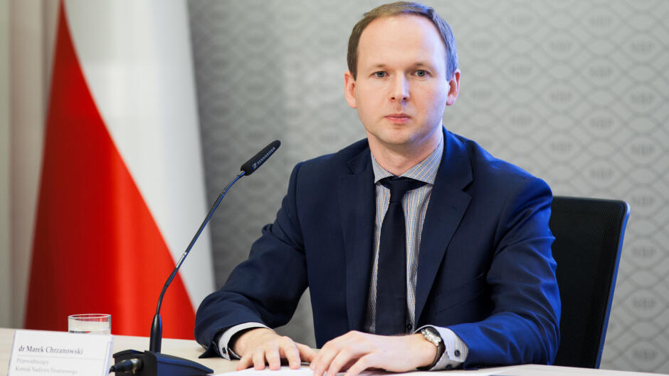 Ćwierć miliona poręczenia i policyjny dozór. Sąd utrzymał decyzję wobec byłego szefa KNF