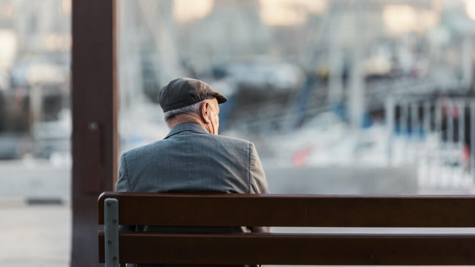 Niższa pensja, więcej na starość. Emerytalna rewolucja weszła w życie
