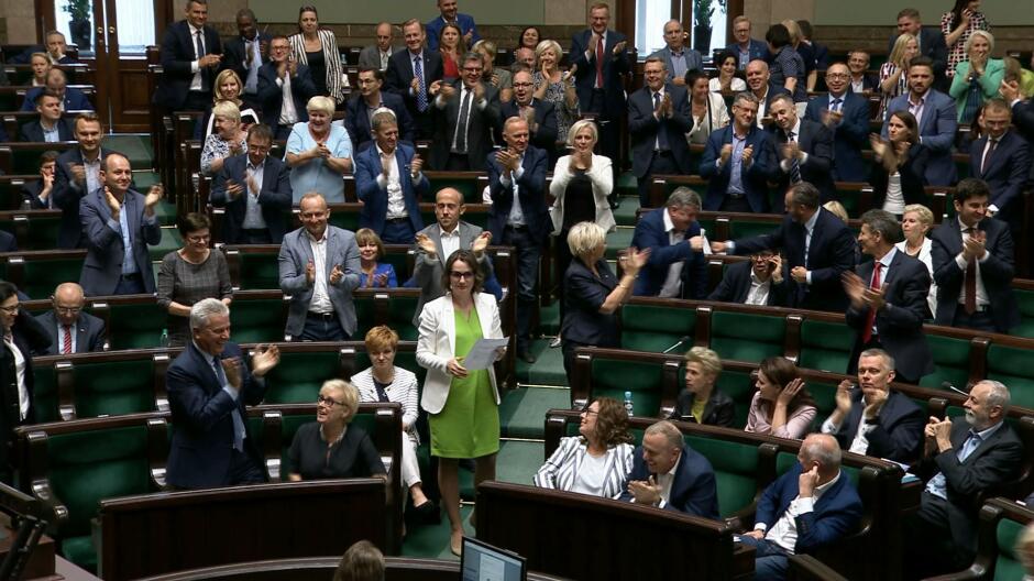 Wyjątkowy moment w Sejmie. Oklaski, radość i przyjęta poprawka opozycji