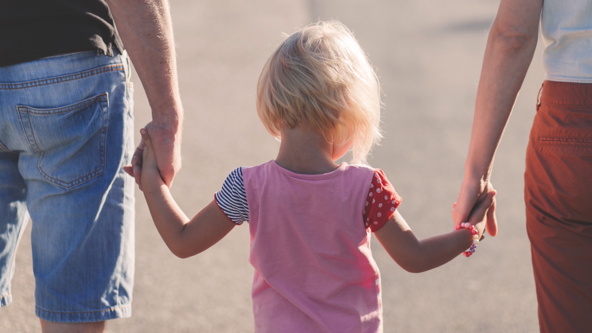 Liczba narodziny i dzietność w Polsce spada