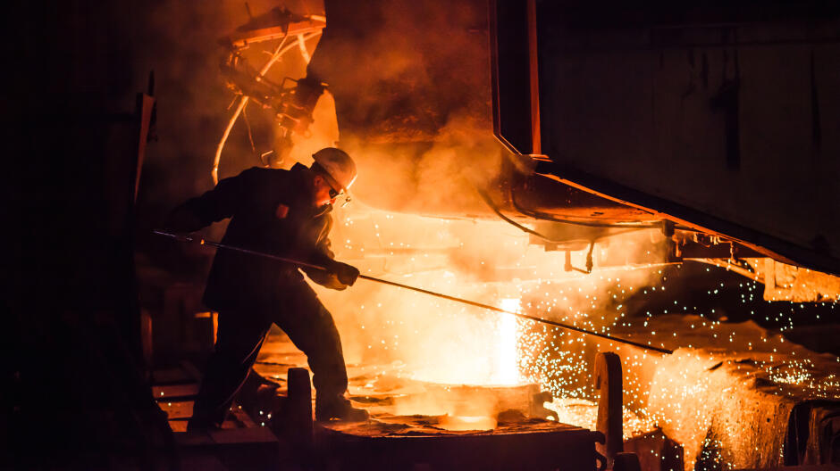 Wicepremier: myślę, że uda się zahamować wygaszanie huty ArcelorMittal