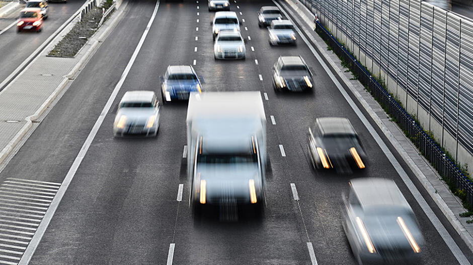 Rząd szykuje nowy system poboru opłat za drogi. "Wygodniejszy dla kierowców"
